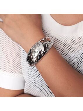 Textured Cuff So Cool